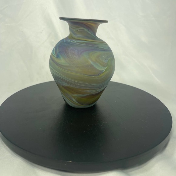 VTG Pheonitian  blown glass vase - Picture 2 of 10